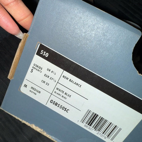 New Balance 550 - Picture 3 of 3